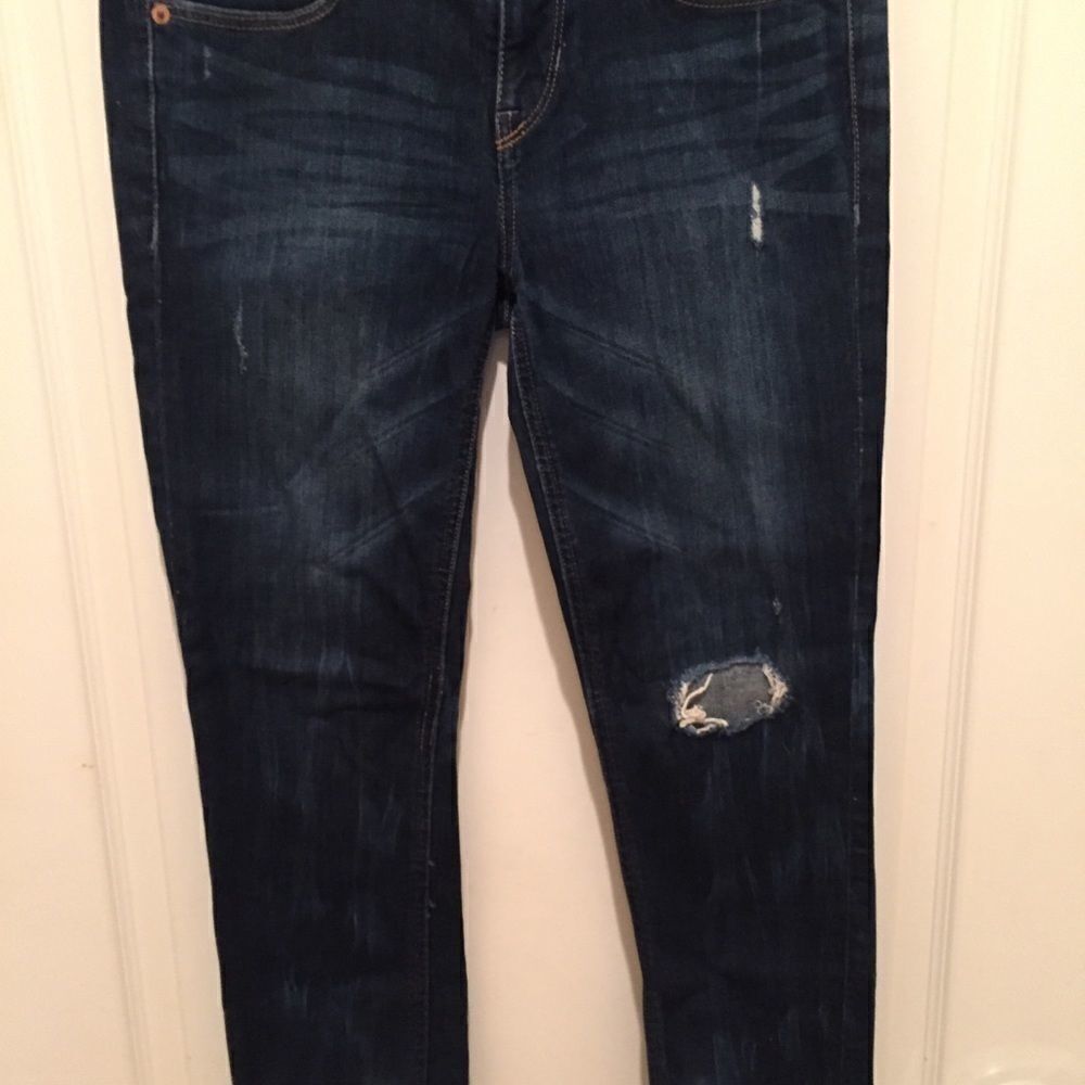 Express Distressed Jeans - Picture 3 of 7
